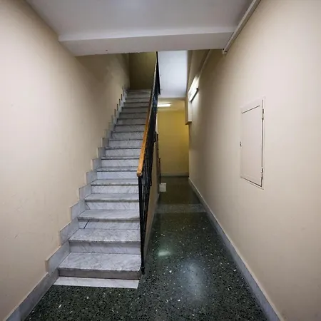 Intero A Apartment *